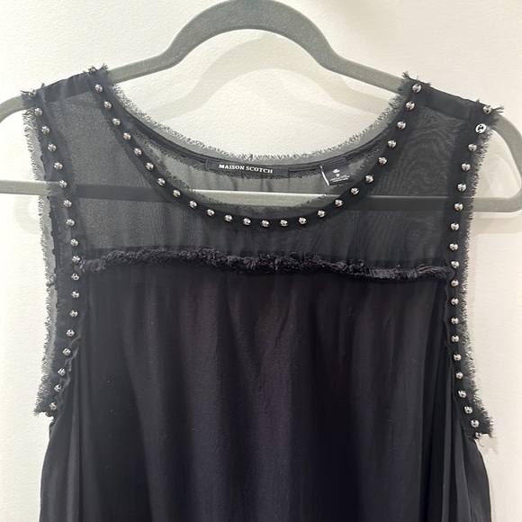 Maison scotch size 2 grommet detail and trimming black and sheer top - Picture 3 of 11